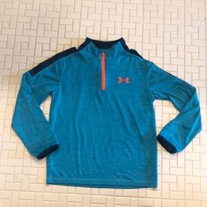 Boys Under Armor pull over